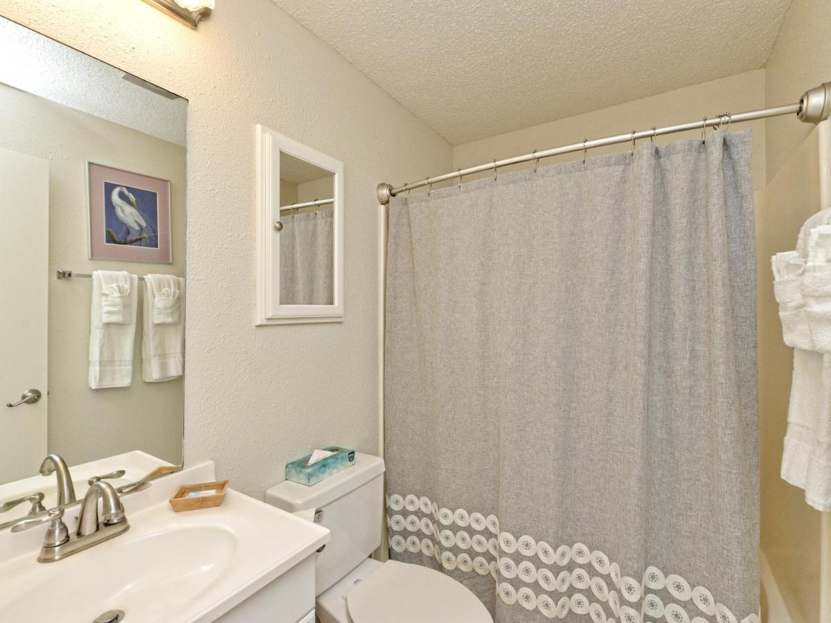 Lake Travis Bungalow Casita Golden Rod #2 レイクウェイ エクステリア 写真